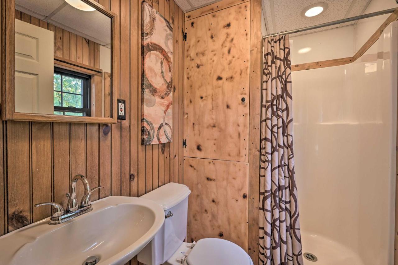 Cheyenne Ranch Apt With 50 Acres By Raystown Lake 헌팅던 외부 사진